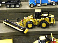 Construction Truck Scale Model Toy Show IMCATS-2010-057-s