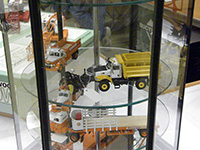 Construction Truck Scale Model Toy Show IMCATS-2011-025-s